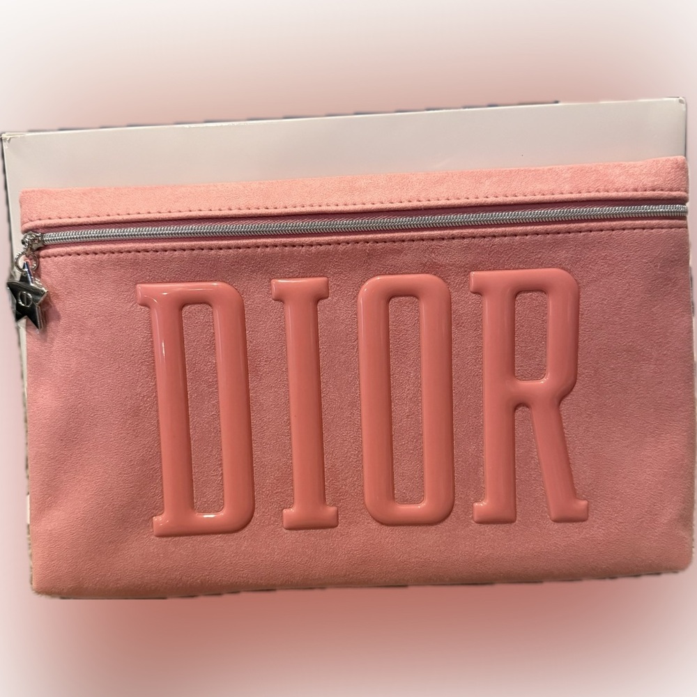Dior Beauty Pink Suede Like Clutch Bag or Cosmetic Bag NIB with Dior Charm - Picture 2 of 3